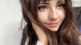 EllaYoung