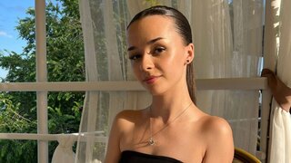 AngelinaWave